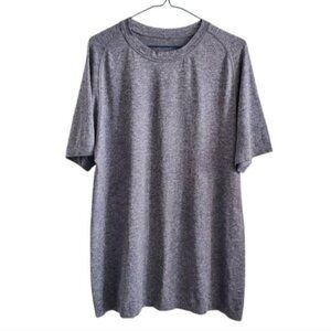 Lululemon Heathered Grey Short Sleeve T shirt Size Large